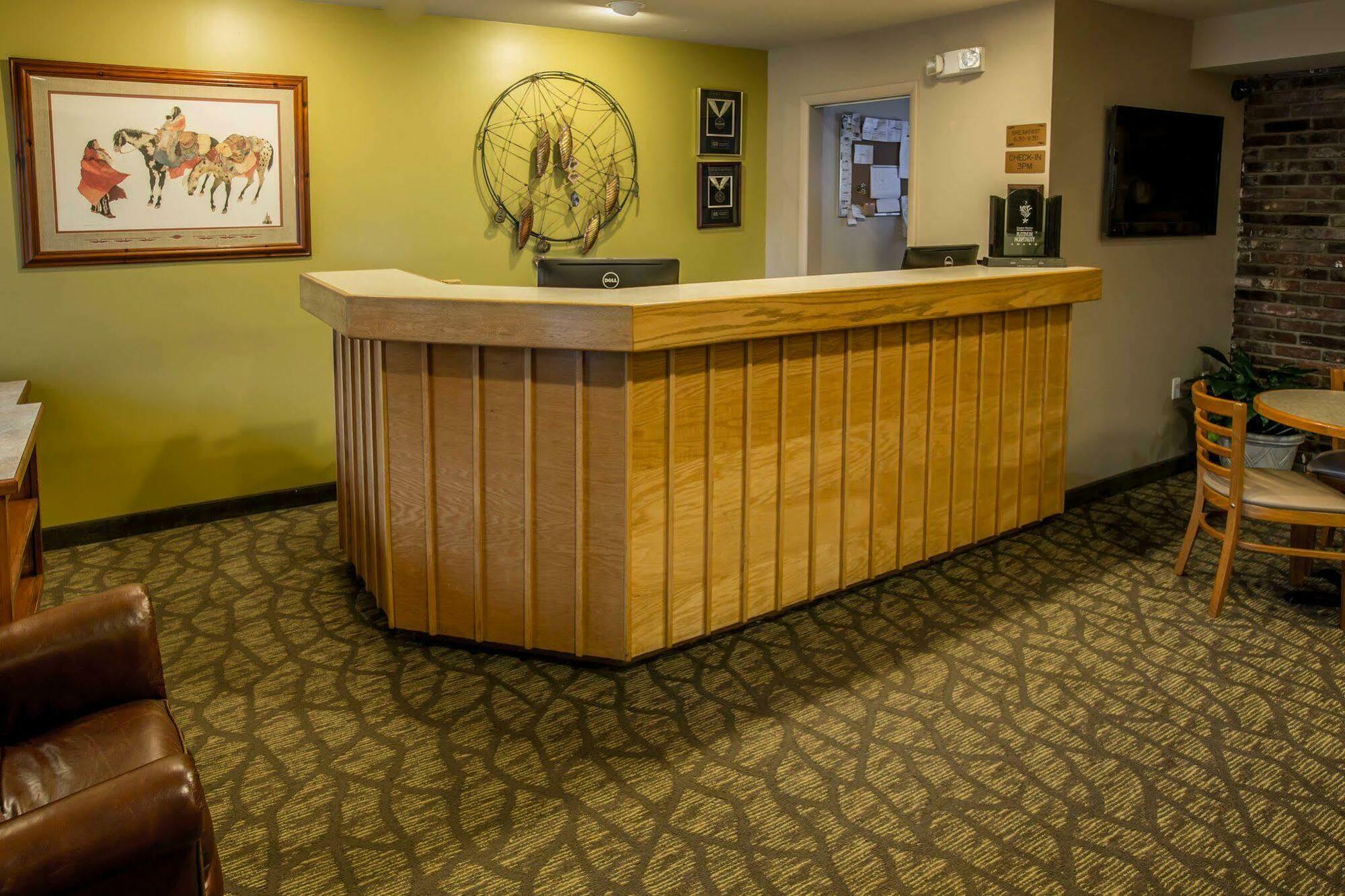 Econo Lodge Cherokee Near River Park Bagian luar foto
